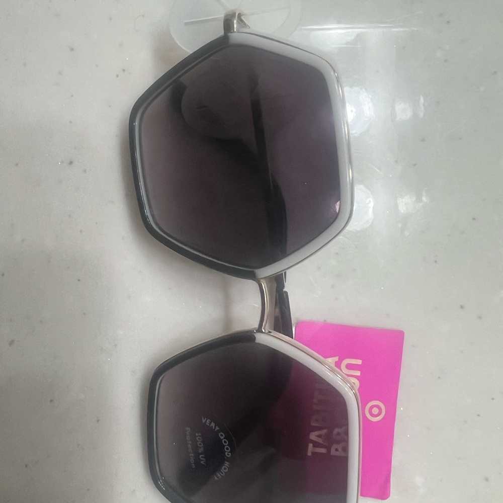 NWT- Tabitha Brown Sunglasses